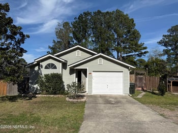 446 Vermont Ave, Green Cove Springs, FL 32043
