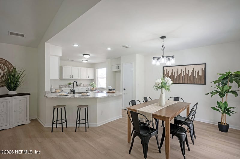 2345 Luana Dr, Jacksonville, FL 32246