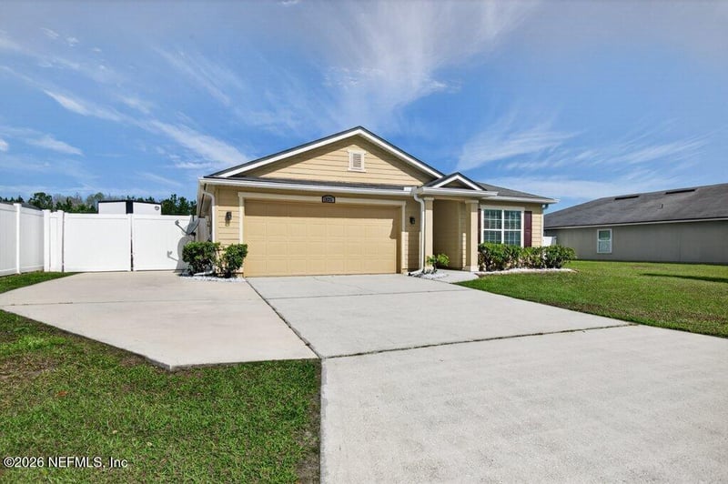 15373 Hidden Foal Dr, Jacksonville, FL 32234