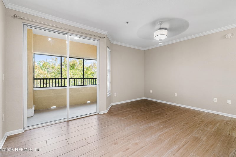 8539 Gate Pw #433, Jacksonville, FL 32216