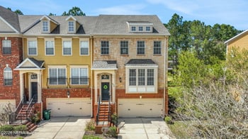 4274 Studio Park Ave, Jacksonville, FL 32216