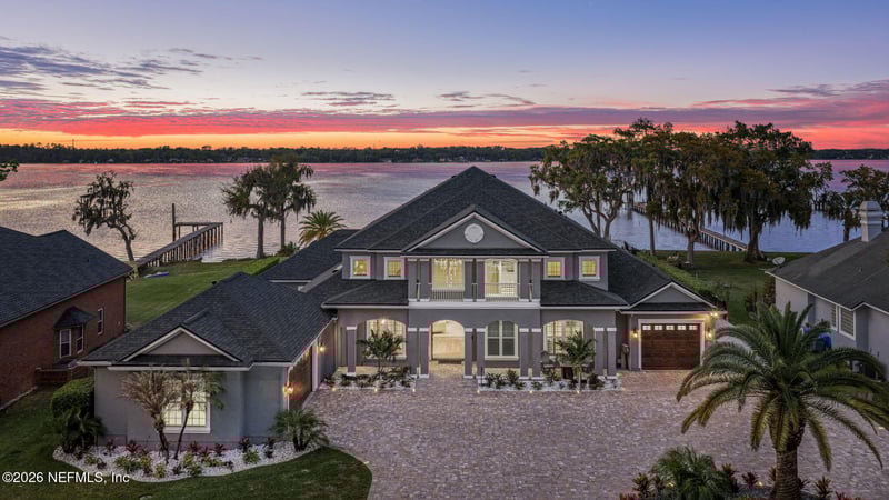 2241 Lakeshore Dr, Orange Park, FL 32003