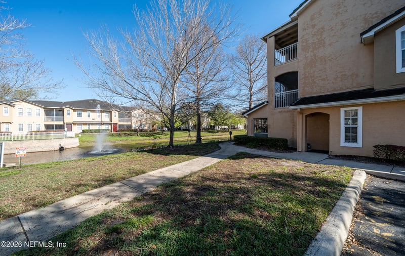 10075 Gate Pw #907, Jacksonville, FL 32246