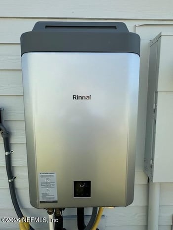 135 Camphor Laurel Rd, St Augustine, FL 32092