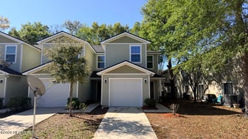 7880 Playschool Ln, Jacksonville, FL 32210