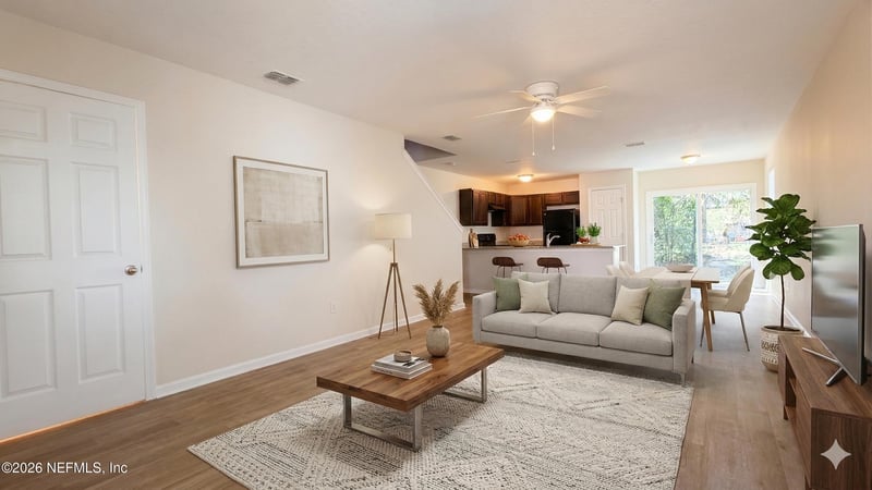 7880 Playschool Ln, Jacksonville, FL 32210