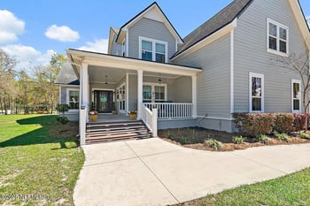 3775 Raintree Dr, Macclenny, FL 32063