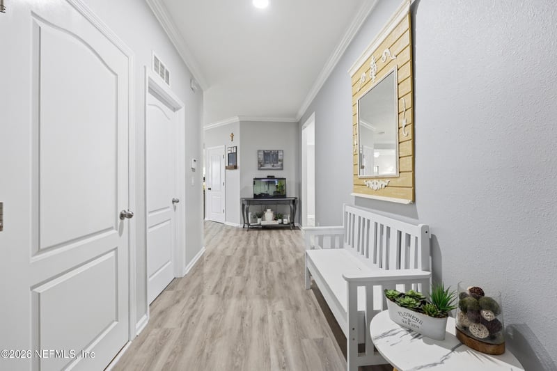 342 Aspen Leaf Dr, Jacksonville, FL 32081