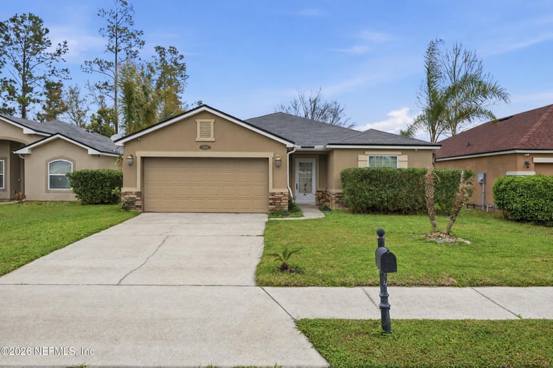 2507 King Louis Dr, Jacksonville, FL 32254