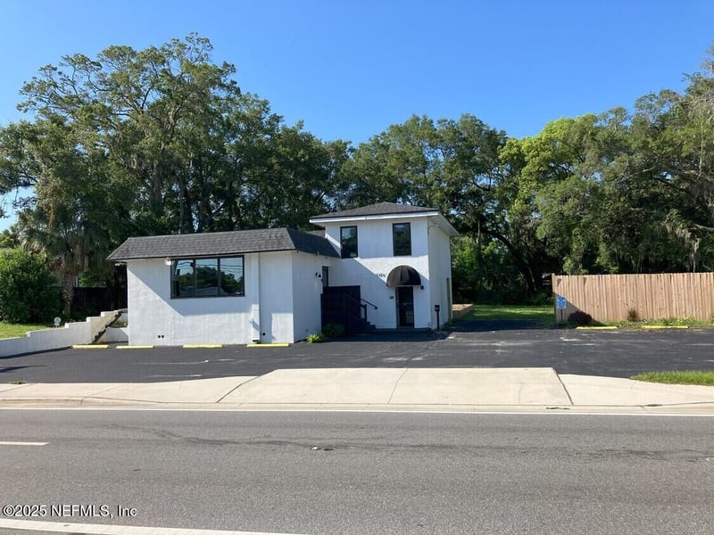 6126 Atlantic Blvd, Jacksonville, FL 32211
