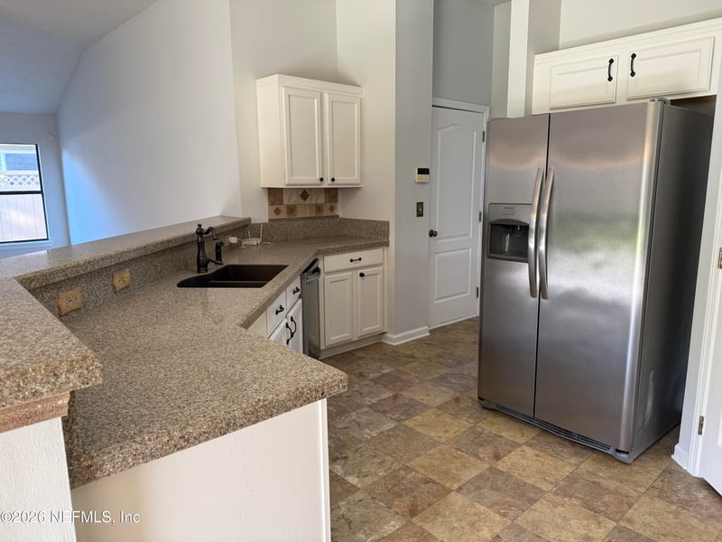 585 Thornberry Rd, Orange Park, FL 32073