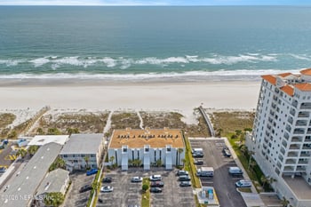829 1st St #3-B, Jacksonville Beach, FL 32250