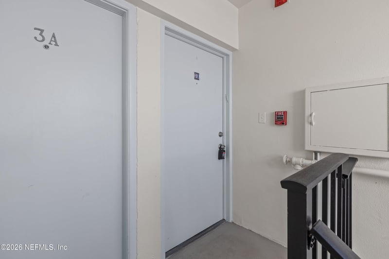 829 1st St #3-B, Jacksonville Beach, FL 32250