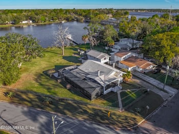 7702 North Shore Dr, Jacksonville, FL 32208