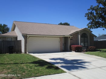 1906 Apopka Dr, Middleburg, FL 32068