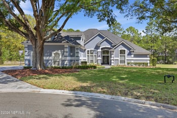 9911 Chelsea Lake Rd, Jacksonville, FL 32256