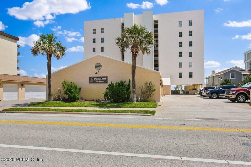 707 1st St #502, Jacksonville Beach, FL 32250