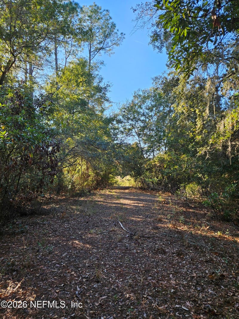 306 Lakeshore Dr, Starke, FL 32091