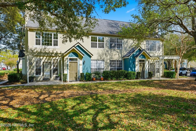 13700 Richmond Park Dr #305, Jacksonville, FL 32224