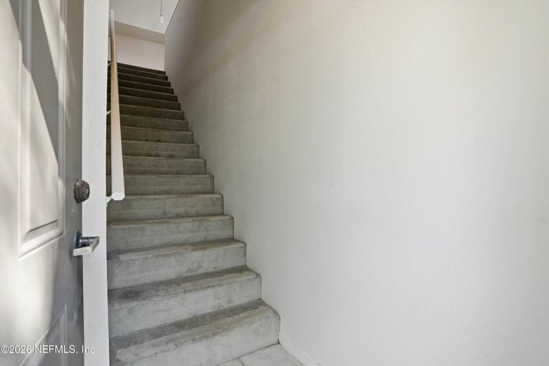 13700 Richmond Park Dr #305, Jacksonville, FL 32224