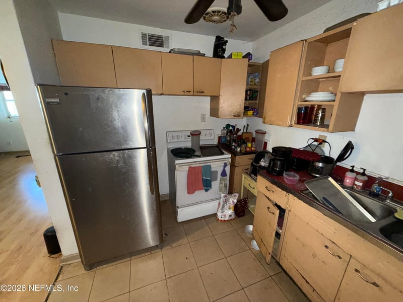 2916 Brackridge Blvd, Jacksonville, FL 32216