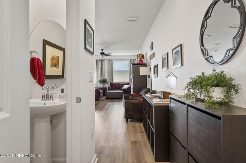 6211 Ryegrass St, Jacksonville, FL 32258