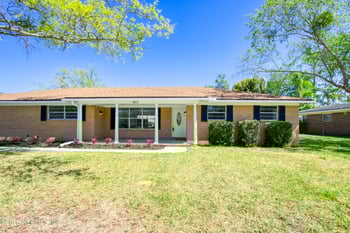 9015 Southwark Dr, Jacksonville, FL 32257