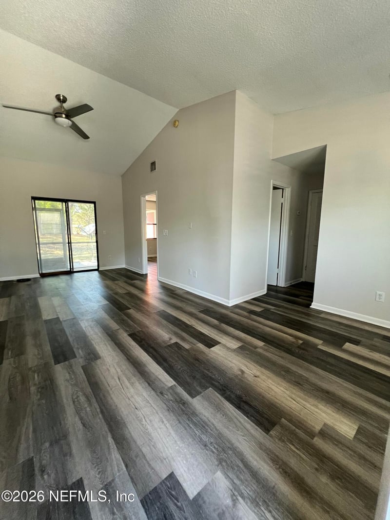 8322 Derbyshire Pl, Jacksonville, FL 32244