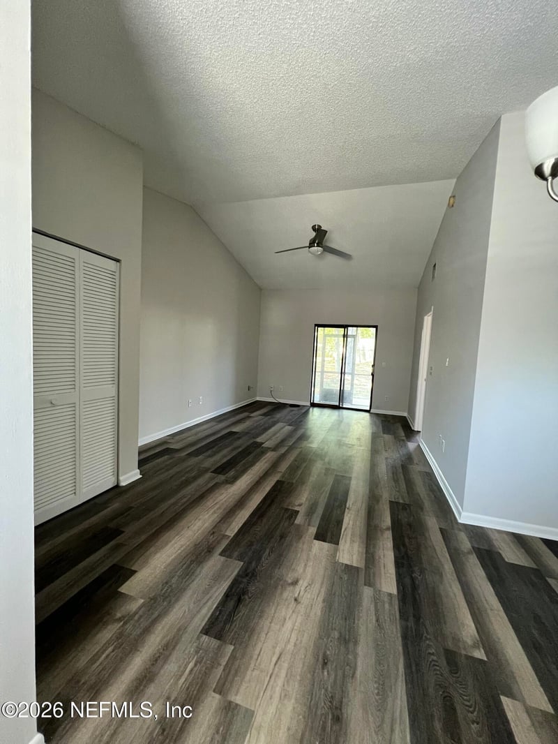 8322 Derbyshire Pl, Jacksonville, FL 32244