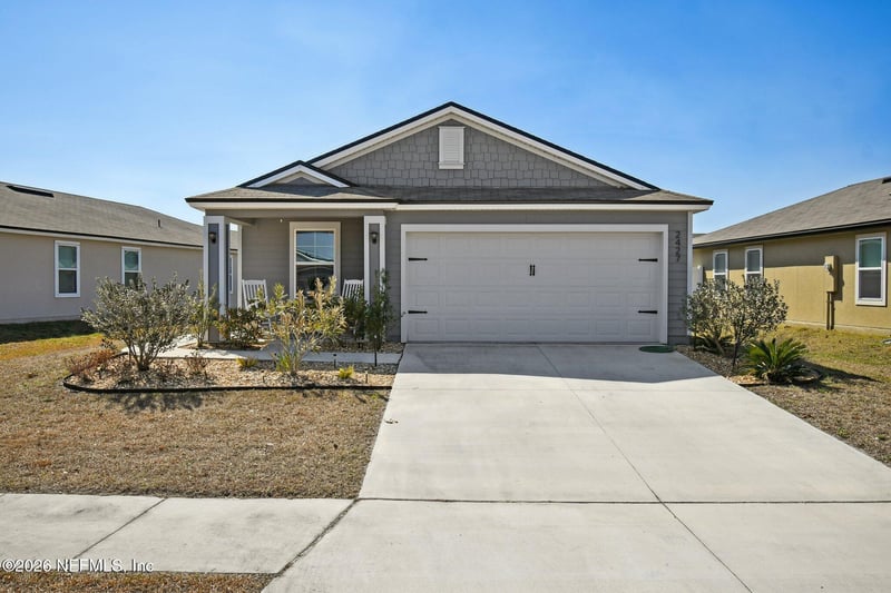 2427 Falling Star Ln, Green Cove Springs, FL 32043
