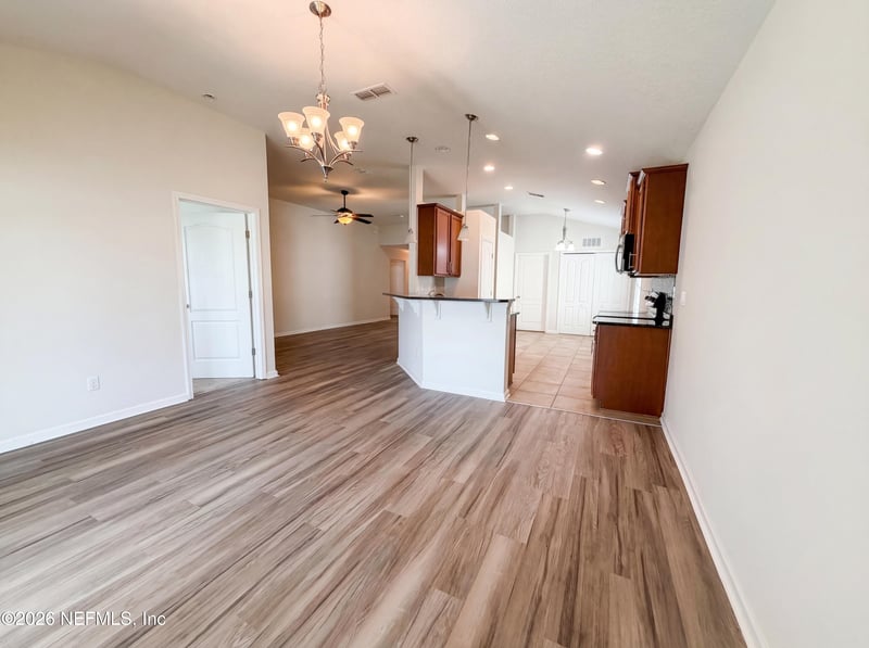 2561 King Louis Dr, Jacksonville, FL 32254