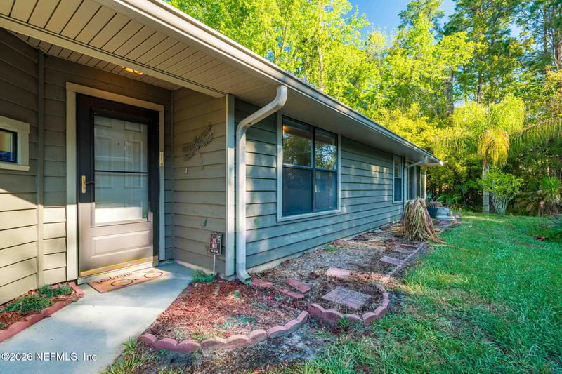 7602 Baymeadows Cir, Jacksonville, FL 32256