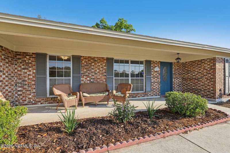 8243 Worm Wood Rd, Jacksonville, FL 32210