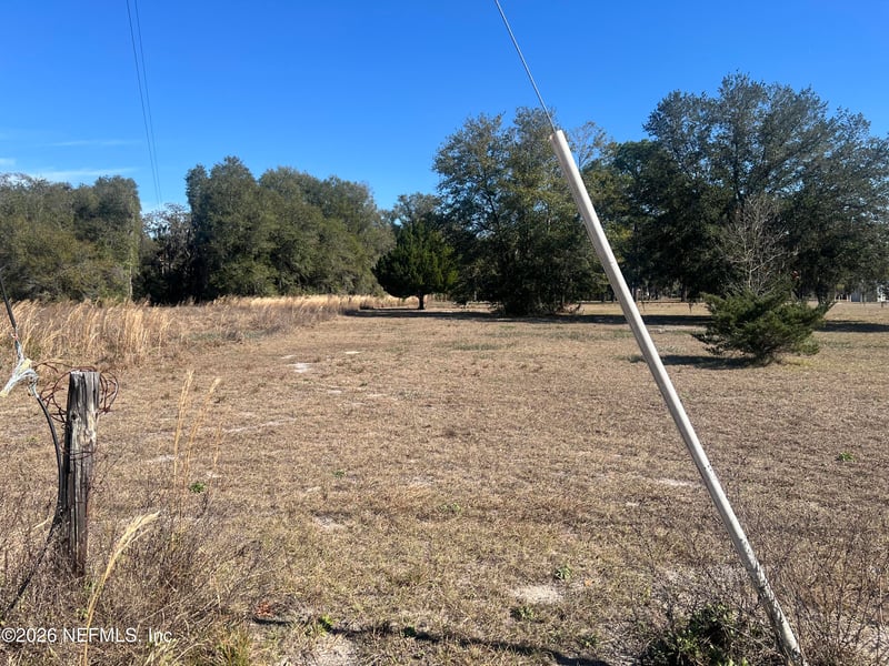 903 Moody Rd, Palatka, FL 32177