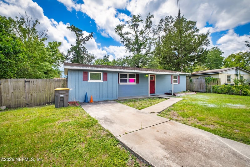 7080 Jacqueline Ct, Jacksonville, FL 32210