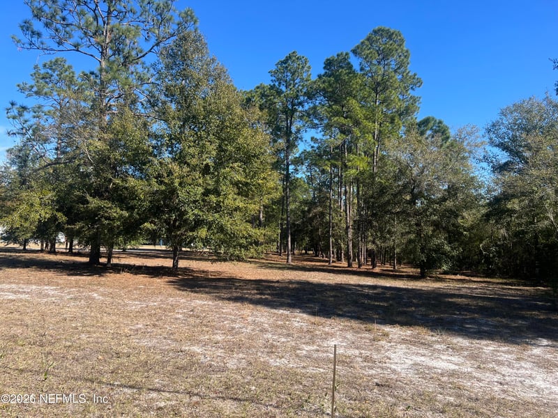 921 Moody Rd, Palatka, FL 32177