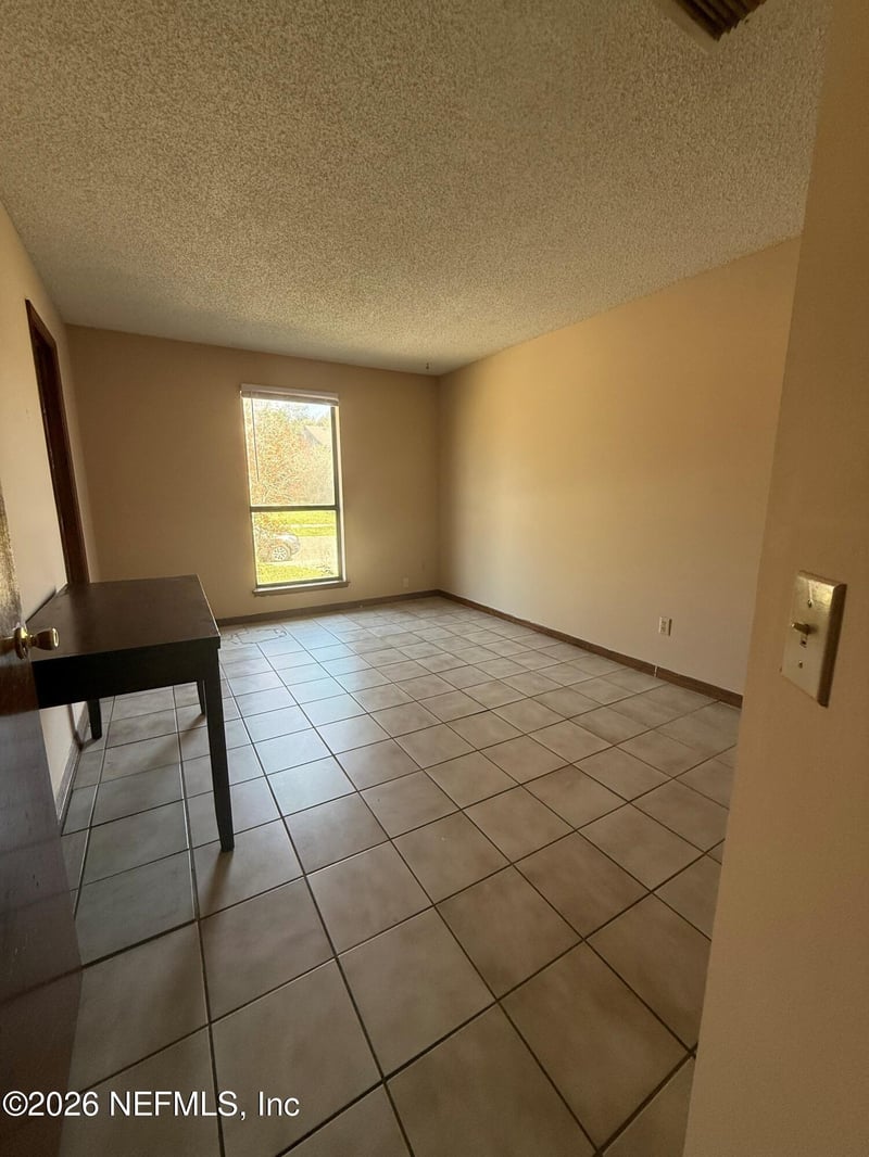 5558 Bennington Dr, Jacksonville, FL 32244