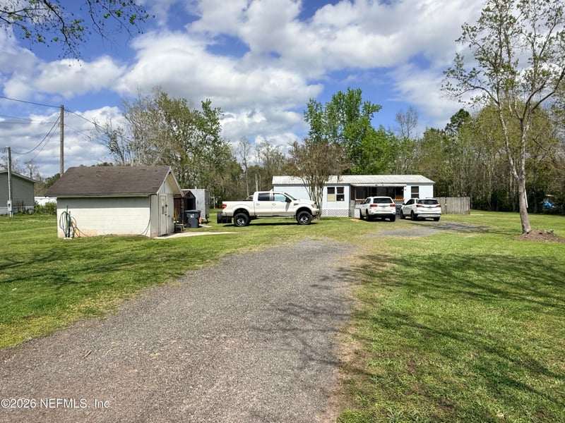 54217 Seagull Dr, Callahan, FL 32011