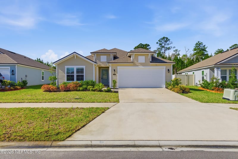 65784 Edgewater Dr, Yulee, FL 32097