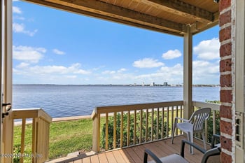 1586 Palm Ave #1586, Jacksonville, FL 32207