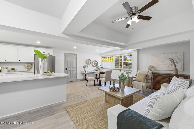 202 Azalea Cir, Palatka, FL 32177