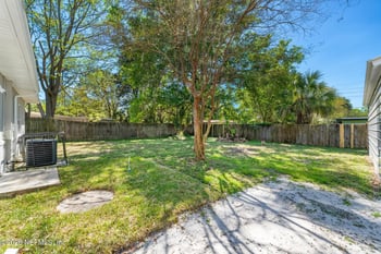 354 Sapelo Rd, Jacksonville, FL 32216