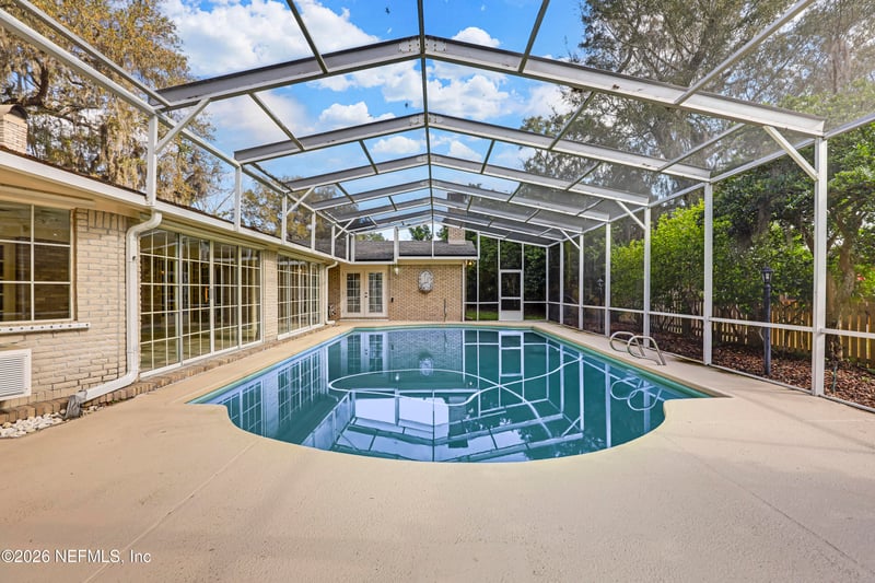 8691 San Servera Dr, Jacksonville, FL 32217