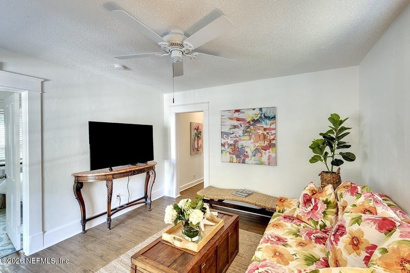 2513 8th Ave, Bradenton, FL 34203