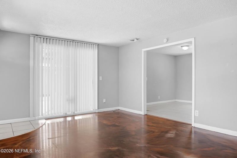 5828 Ensenada Rd, Jacksonville, FL 32244