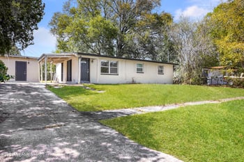 5828 Ensenada Rd, Jacksonville, FL 32244