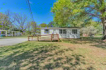 14461 Duval Pl, Jacksonville, FL 32218