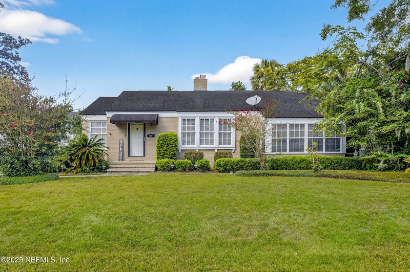 1425 Pinetree Rd, Jacksonville, FL 32207