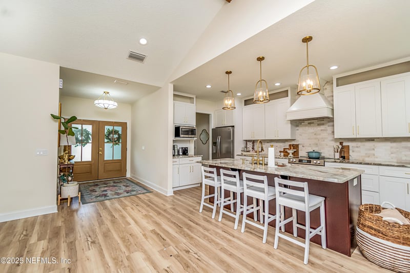 4282 Wolfe Dr, Macclenny, FL 32063