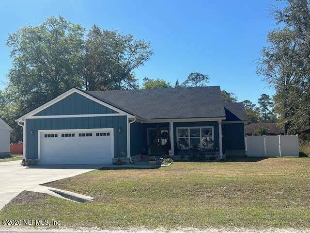 4282 Wolfe Dr, Macclenny, FL 32063